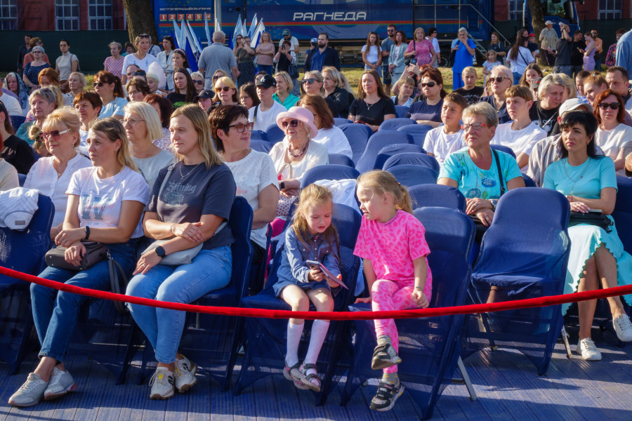 29.08.2025. Александро-Невский собор, ул. Теодора-Нарбута, 14. духовно-просветительский молодежный фестиваль «Добрыя людзi»e