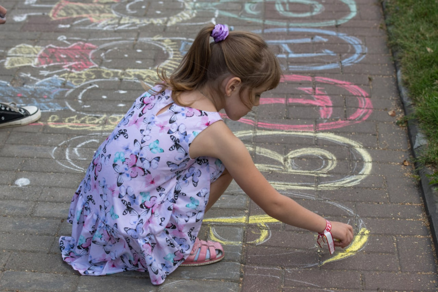 Занимать или не занимать? Спросили могилевских родителей, нужно ли отдавать детей в кружки