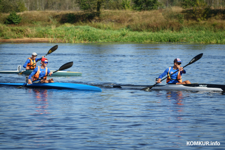 На Березинских волнах стартовала «Бобруйская регата». Соревнуются будущие олимпийские чемпионы
