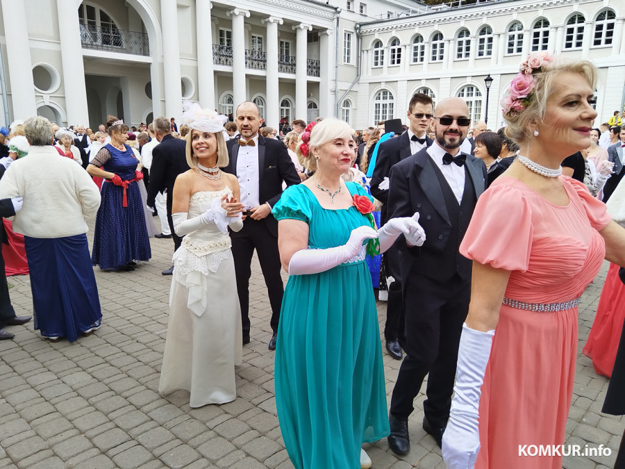 27.09.2025 г. Жиличи. Вераснёўскі фэст. Усадьба Булгаков.