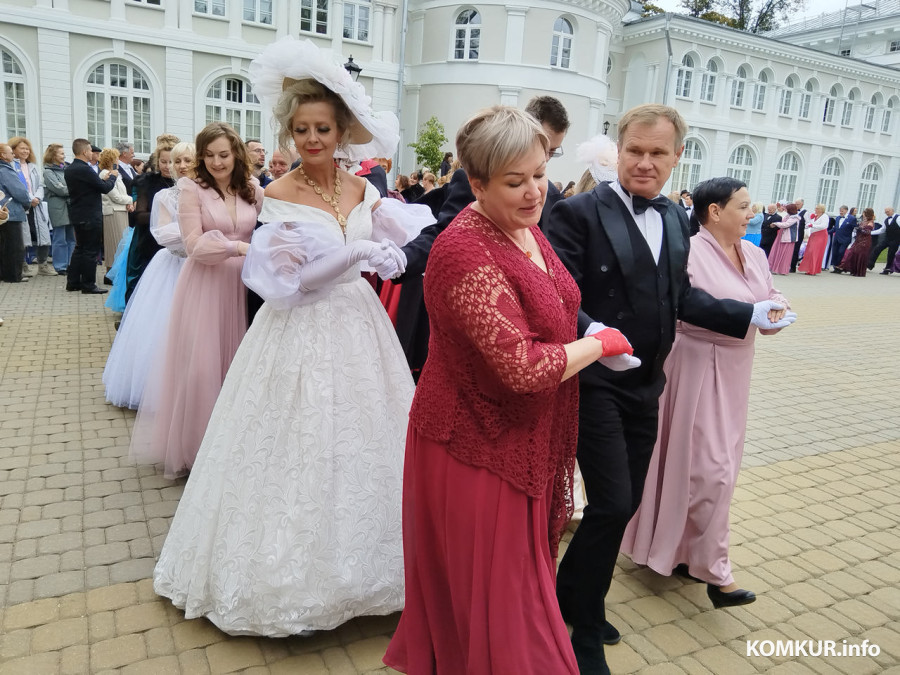 27.09.2025 г. Жиличи. Вераснёўскі фэст. Усадьба Булгаков.