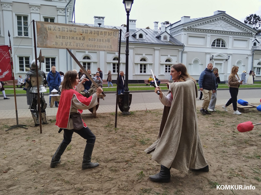 27.09.2025 г. Жиличи. Вераснёўскі фэст. Усадьба Булгаков.