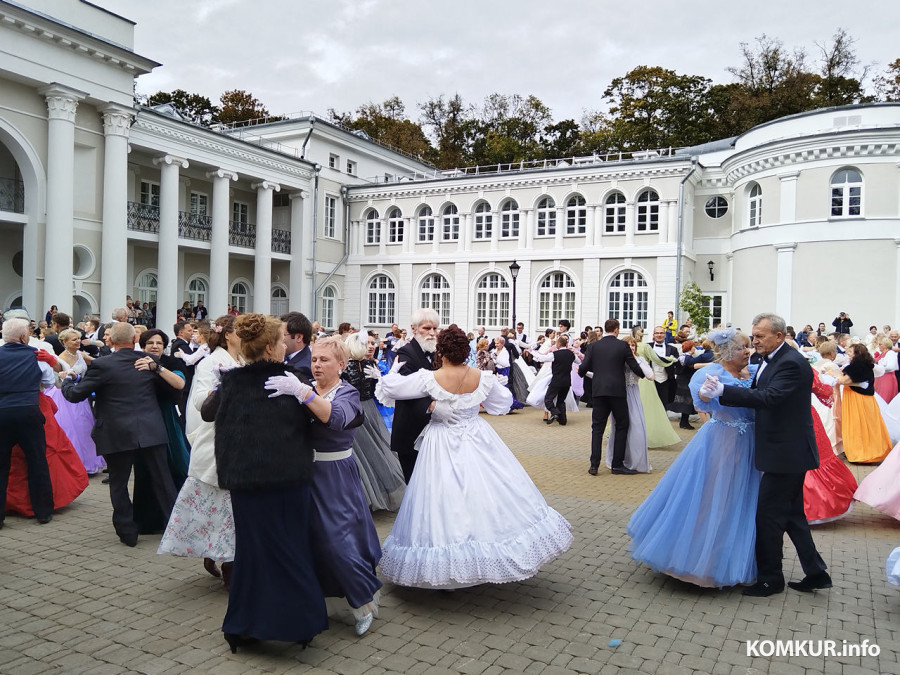27.09.2025 г. Жиличи. Вераснёўскі фэст. Усадьба Булгаков.