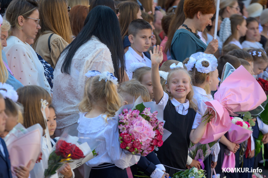 01.09.2025. Гимназия №3 г. Бобруйска имени митрополита Филарета (Вахромеева). 1 сентября — День знаний