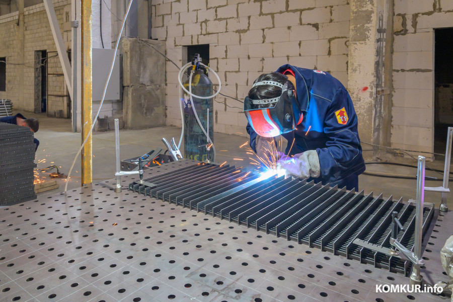 03.09.2025. Ул. Силикатная, 1. ООО «Настилекс», производитель прессованного и сварного настила. Открытие производственного цеха.