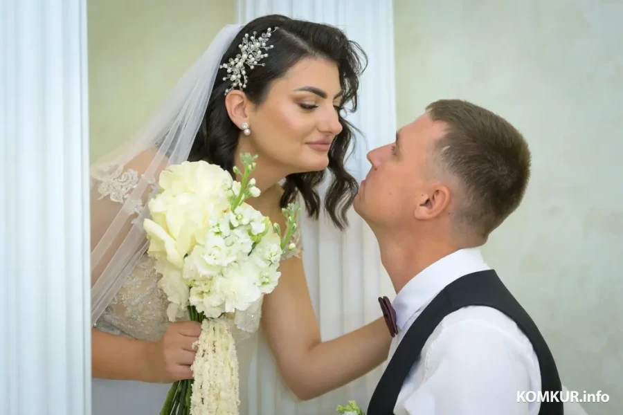 12.09.2025. Отдел ЗАГС Бобруйского горисполкома. Свадьба Эльмиры Семеновой и Романа Ермолайчика.