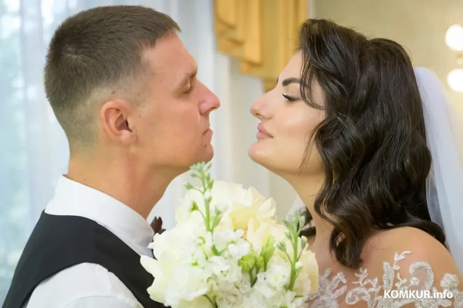 12.09.2025. Отдел ЗАГС Бобруйского горисполкома. Свадьба Эльмиры Семеновой и Романа Ермолайчика.