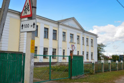 Аркадий Бабок, бывший директор школы №15 в Титовке: «15-я была трудным участком»