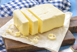 Цены на белорусское масло, поставляемое в Россию, решили повысить