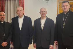 Президент Беларуси помиловал двух католических священников