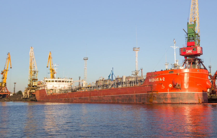 Российский танкер у берегов Турции атаковал дрон. Есть незначительные повреждения