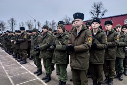 1 декабря у солдат в Бобруйском Ленгородке начался новый учебный год