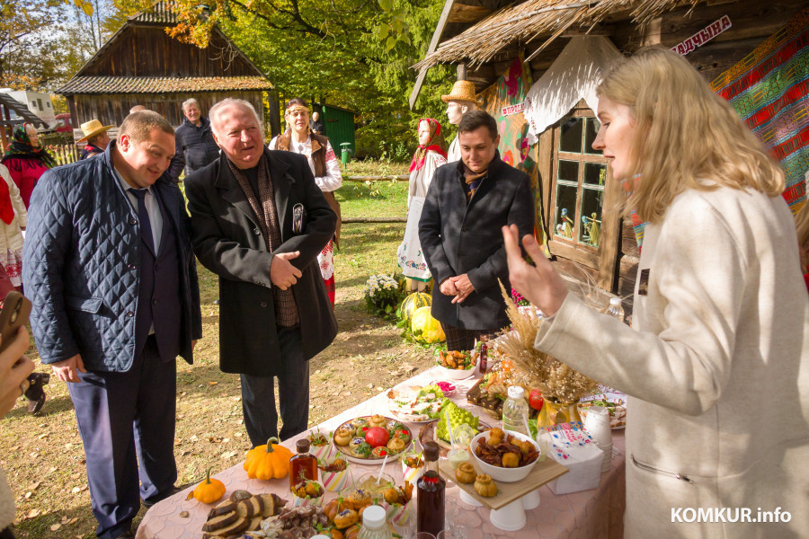 Пикник по-белорусски! Наш фоторепортаж с фестиваля народного творчества и ремесел «Глушанский хуторок-2025»