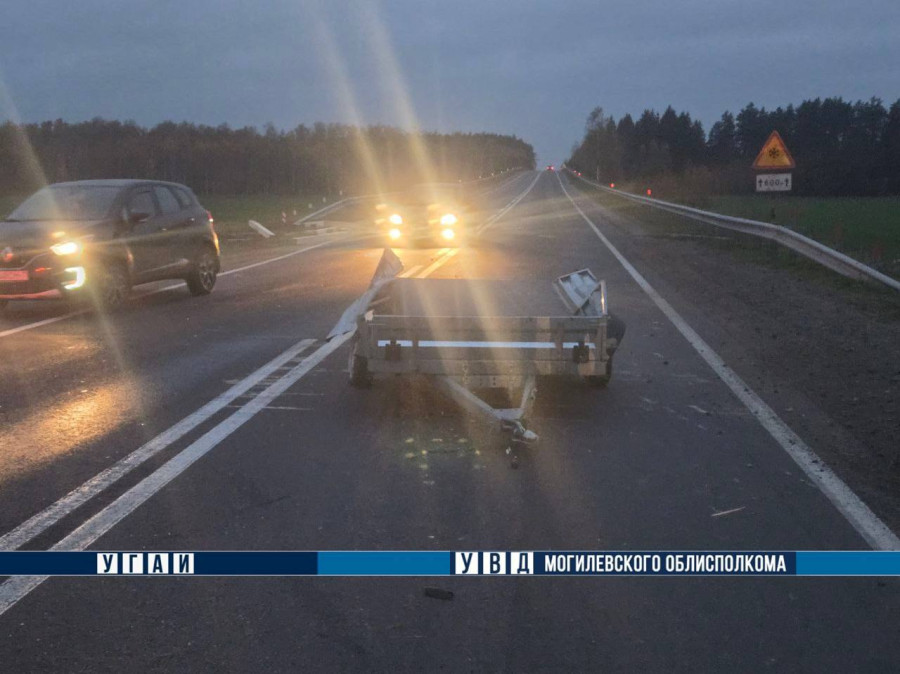 24 октября 2025 года. В Могилевском районе столкнулись четыре автомобиля. Фото: УВД.