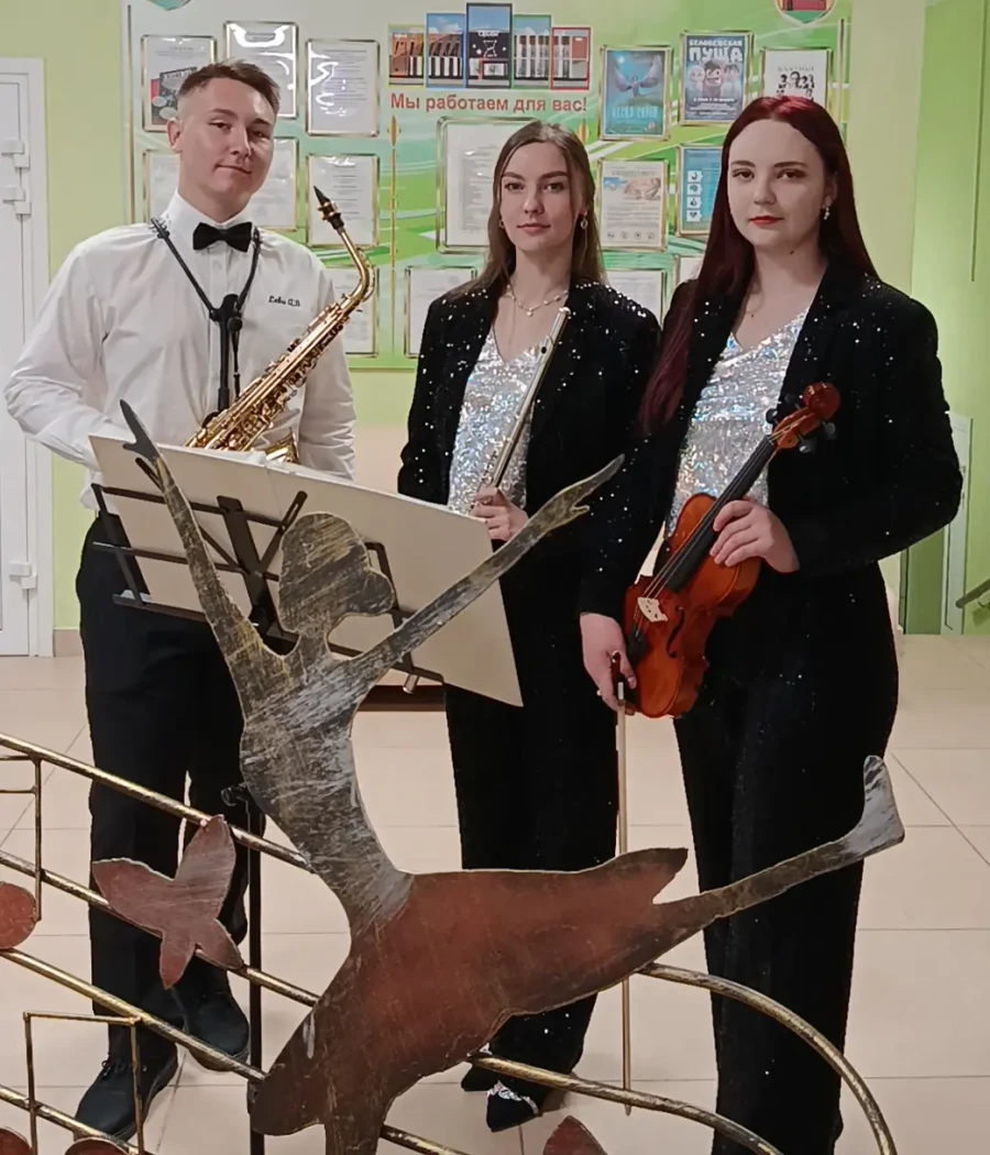 24.10.2025 г. На мероприятии в честь 65-летия Глусской детской школы искусств.