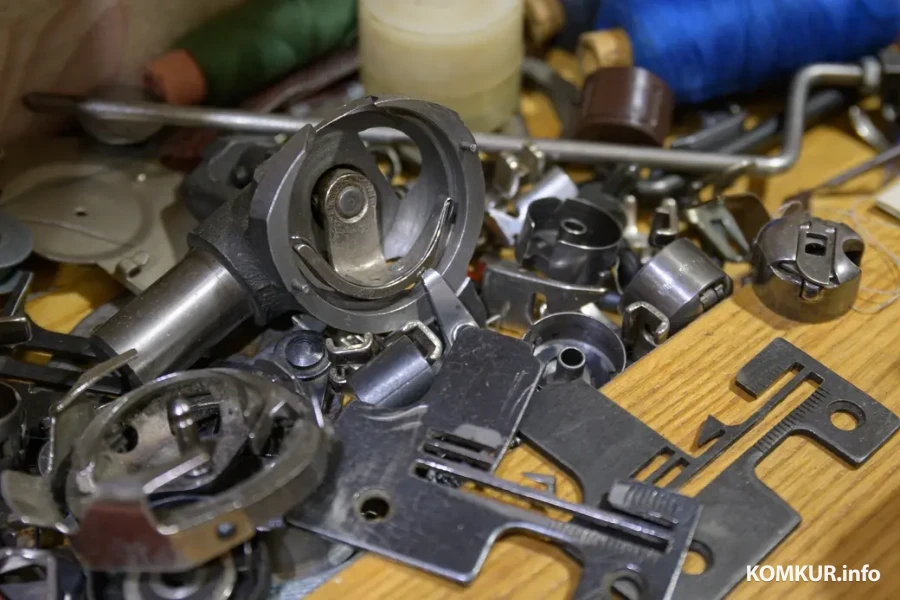 21.10.2025. 1.10.2025. Бобруйск. В гостях у мастера по ремонту швейных машин Александра Шендерова.