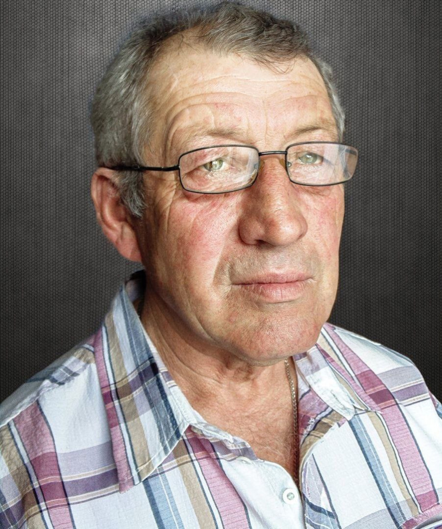 Чичиль Юрий Егорович.