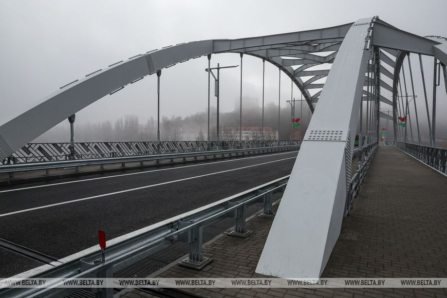 В Мозыре открыли обновленный мост через Припять. Фотофакт