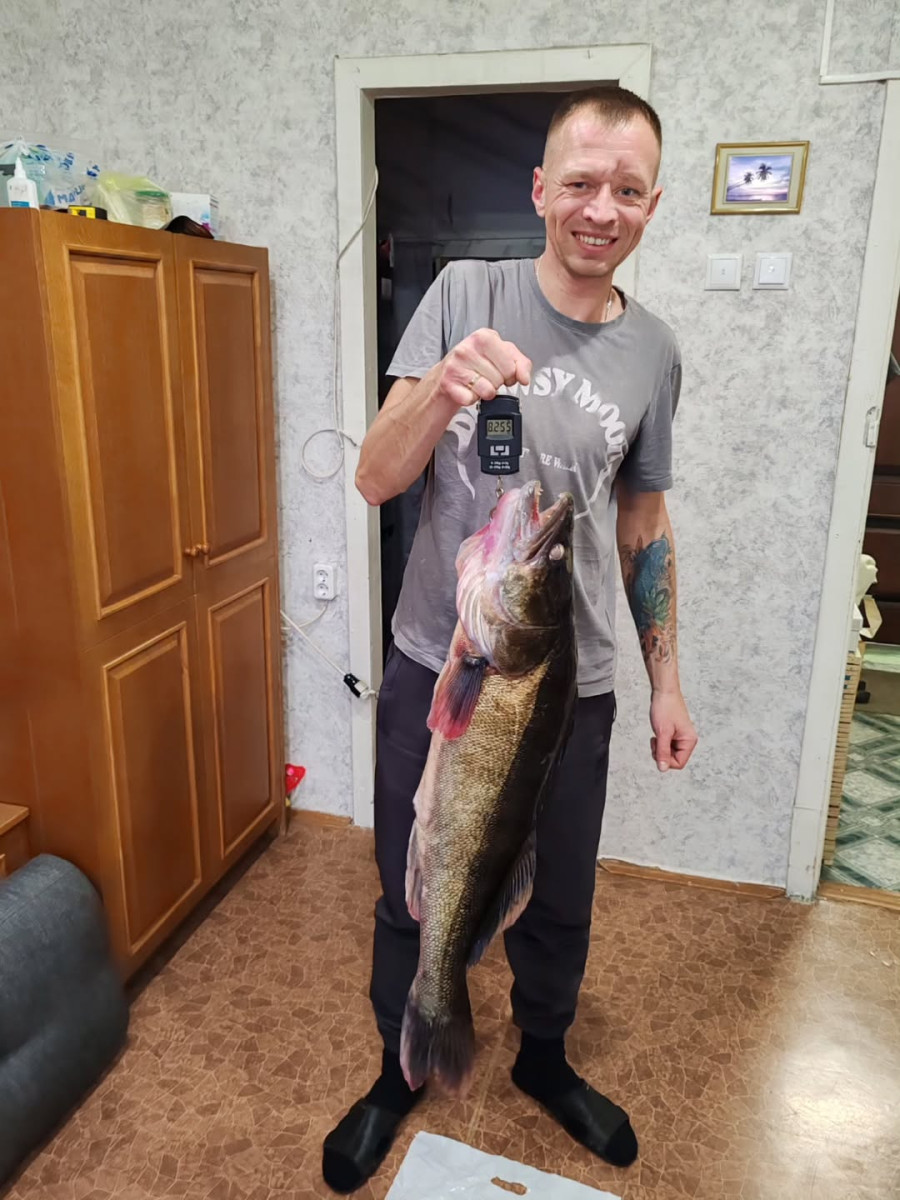 Андрей Балыко со своим трофеем. Фото: страница автора в Instagram.