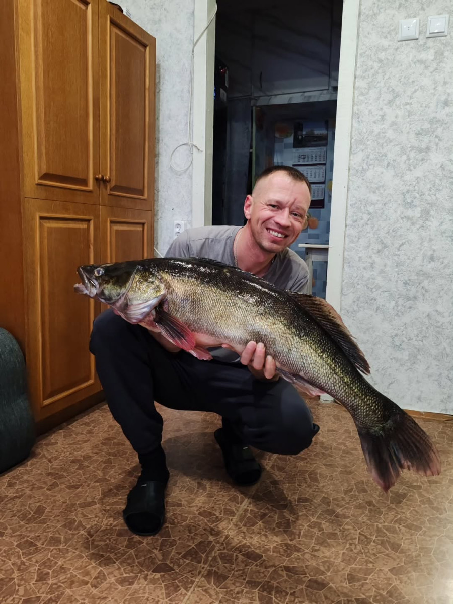 Андрей Балыко со своим трофеем. Фото: страница автора в Instagram.