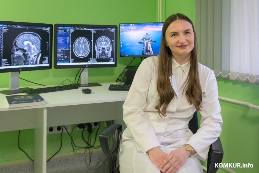 Ноябрь 2025. Бобруйск, ул. Гагарина 34. Открытие кабинета МРТ в Бобруйской центральной больнице. Врач-рентгенолог Алина Толстикова.