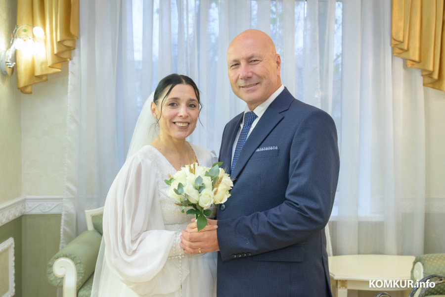 20.11.2025. Отдел ЗАГС Бобруйского горисполкома. Свадебная пара. Марина и Джованни.