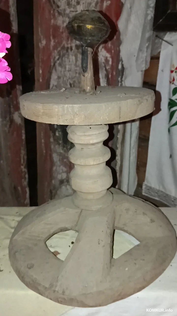 2025 г. Самаробныя прыстасаванні для памінальнай службы.