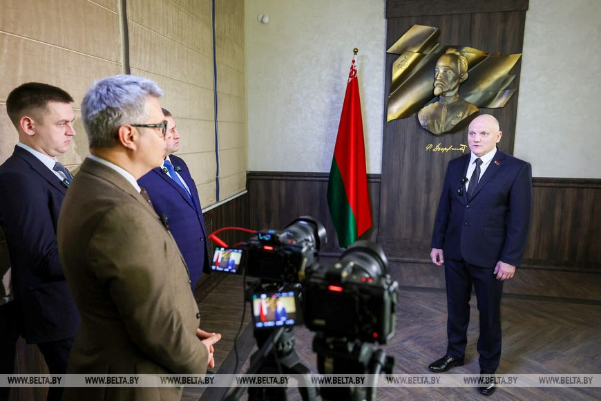 Глава КГБ Беларуси рассказал об операциях по воссоединению семей из Украины и России