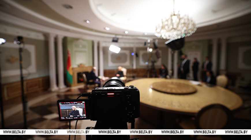Лукашенко дал интервью американской телекомпании «Ньюсмакс» 