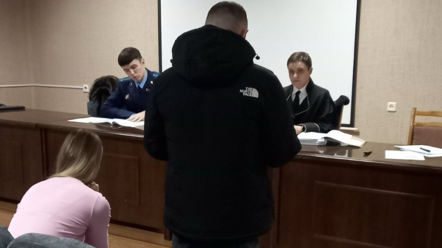 Душил и приставлял нож. Бобруйчанин осужден за пьяный абьюз 