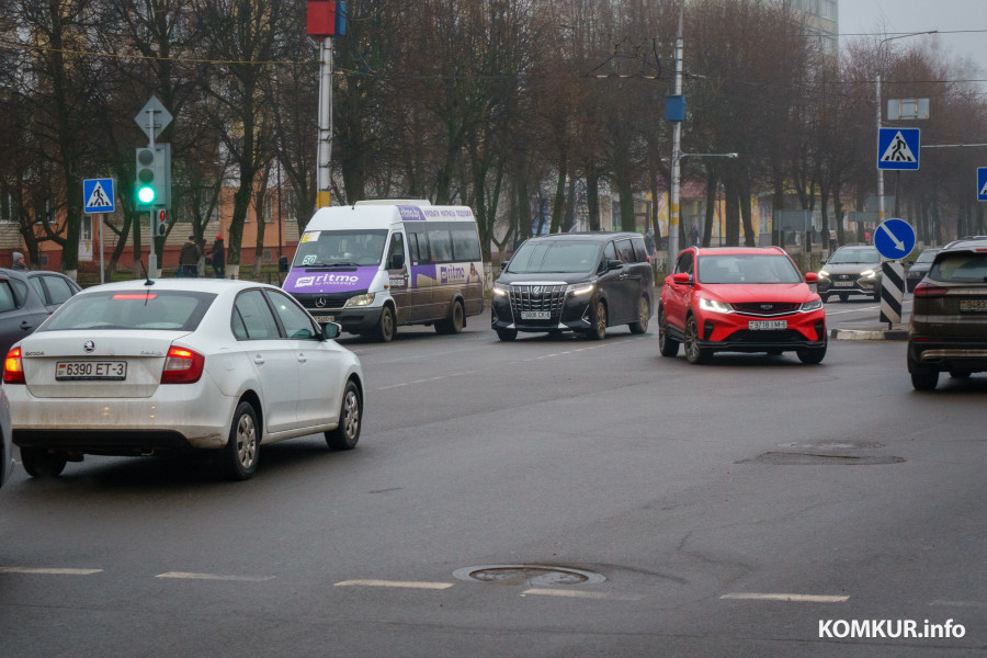 19.12.2025. Минская улица. Перекресток Минской и Октябрьской улиц