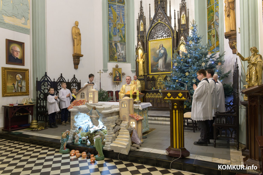 Рождественское богослужение в Костеле Непорочного Зачатия Пресвятой девы Марии в Бобруйске. Фоторепортаж