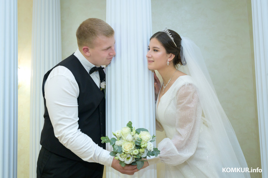 20.12.2025. Отдел ЗАГС Бобруйского горисполкома. Свадебная пара. Анастасия и Данила.