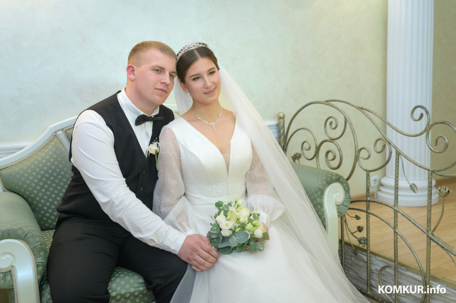 20.12.2025. Отдел ЗАГС Бобруйского горисполкома. Свадебная пара. Анастасия и Данила.