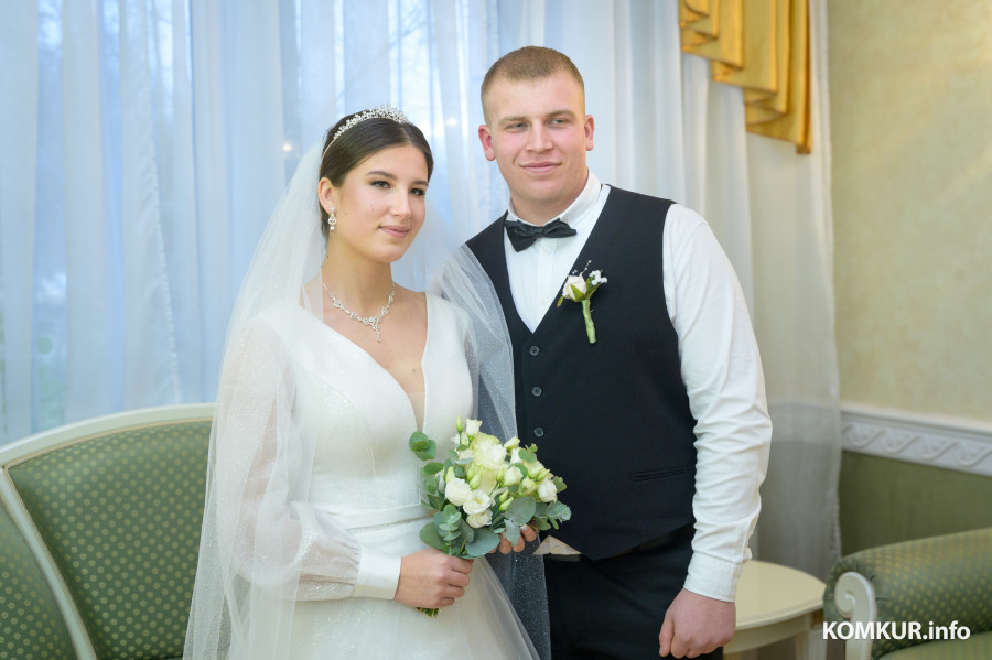 20.12.2025. Отдел ЗАГС Бобруйского горисполкома. Свадебная пара. Анастасия и Данила.