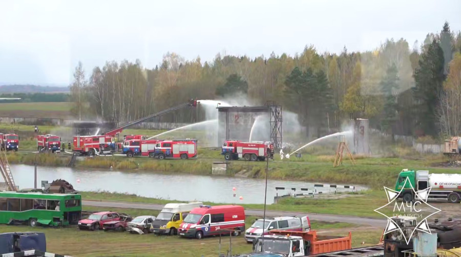 Готовность номер один: на полигоне МЧС проходят учения гражданской обороны