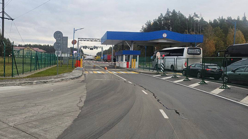 Литва возобновила движение через пункты пропуска «Шальчининкай» и «Мядининкай»