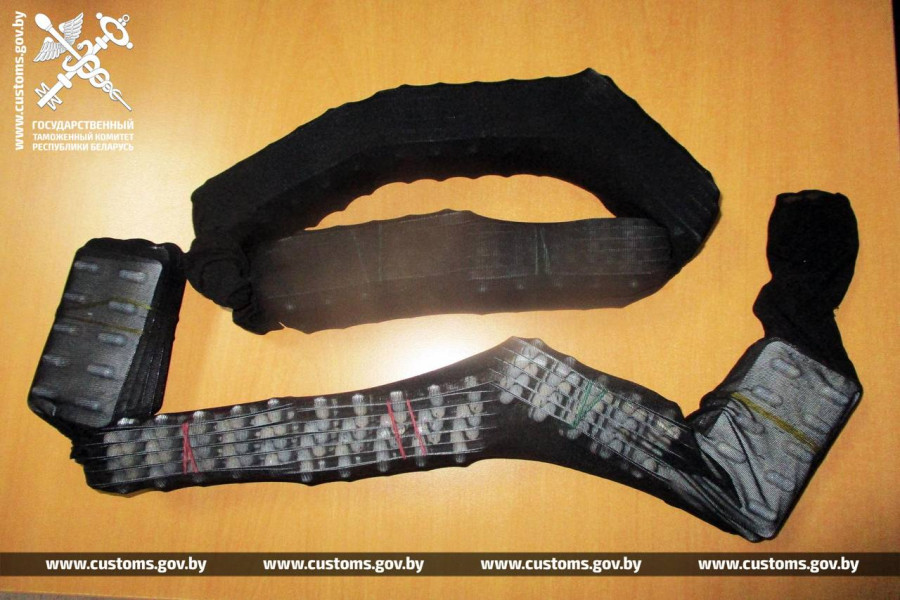 Контрабанда в чулках: белоруски пытались нелегально ввезти из Польши коммерческую партию ветпрепарата