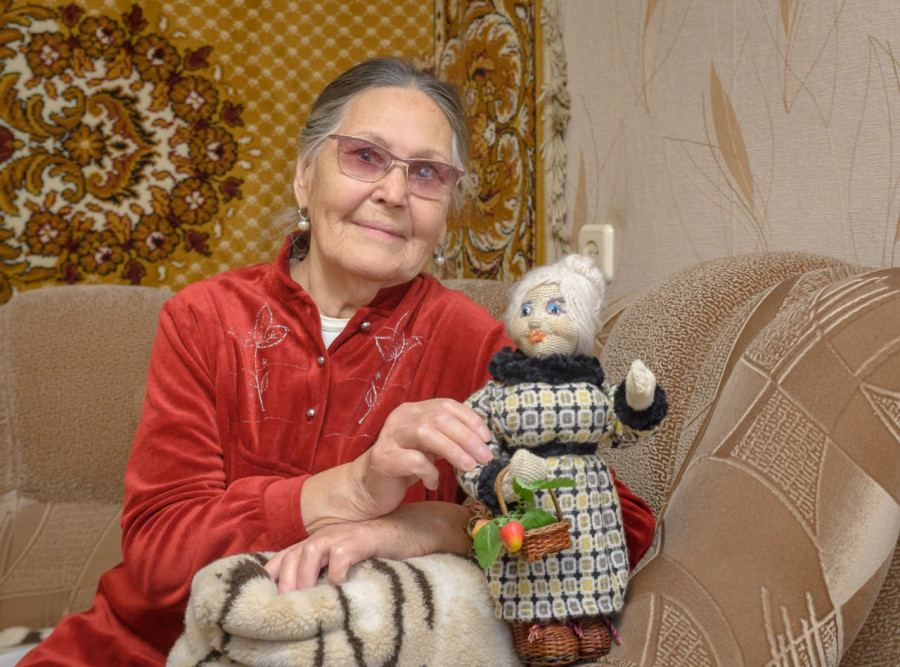 Ада Цветкова, бывший зам. директора кожкомбината: «Каждый месяц куда-то ездим!»