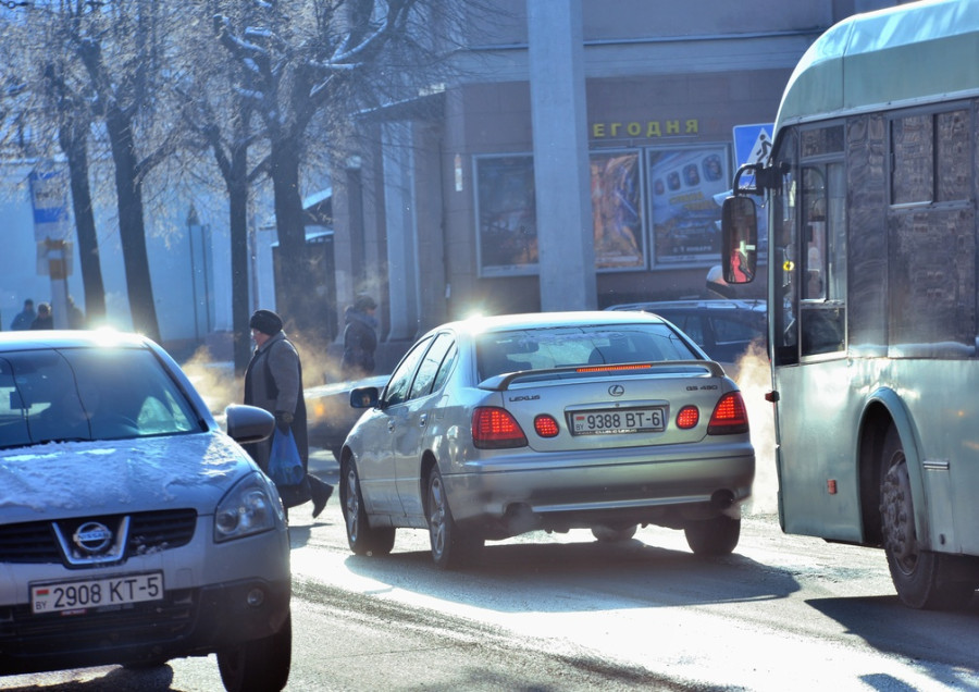 Оранжевый уровень опасности объявлен в Беларуси на вторник, 16 декабря: ожидается сильный туман