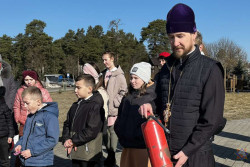 В Бобруйске спасатели пришли в храм, чтобы поговорить с прихожанами о пожарной безопасности