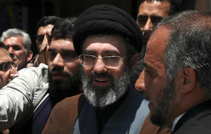 Совет экспертов Ирана избрал Моджатабу Хаменеи верховным лидером республики