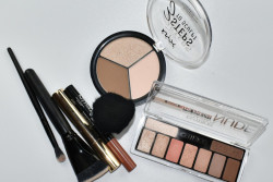 Как не купить «паленую» косметику: рассказали в Госстандарте Беларуси