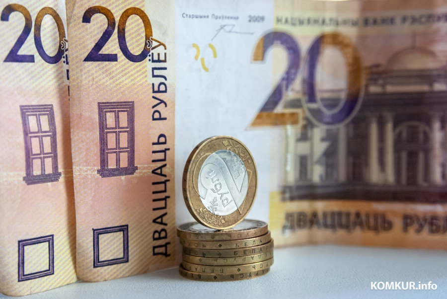 Минтруда: доплатить взносы в ФСЗН за 2025 год для страхового стажа самозанятые могут до 31 марта 