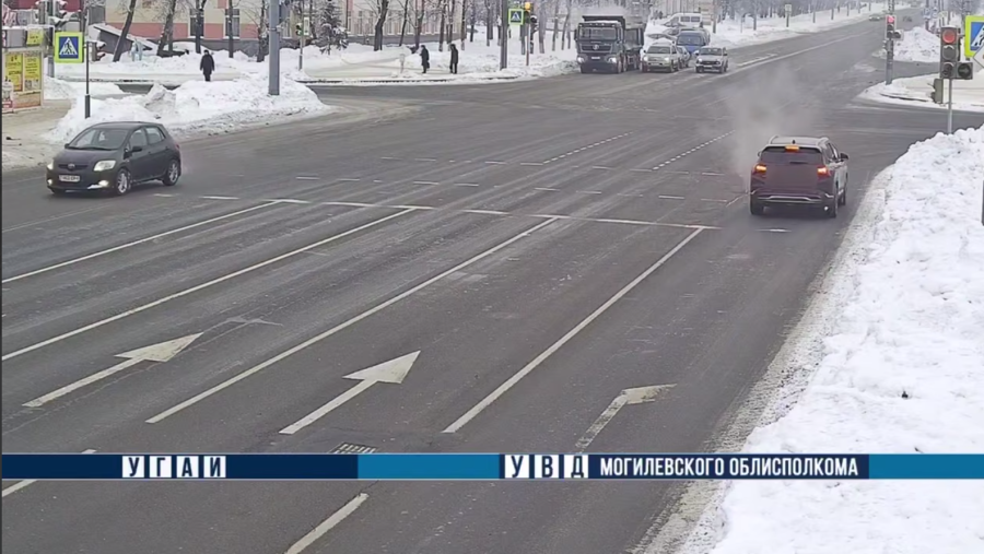 «Письмо счастья» за проезд на красный: в Могилеве это нарушение ПДД уже фиксируют в автоматическом режиме. Скоро и в Бобруйске