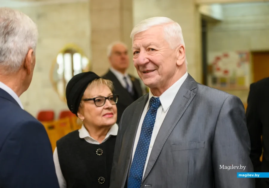 30.11.2023. Бобруйск. Торжественная встреча участников клуба руководителей «Кiраўнiк» в честь 15-летия организации. Фото из архива редакции