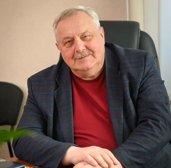 Анатолий Наумчик, директор Бобруйского ЦСМС: «Главное – в семье все хорошо. Продолжаем жить!»   