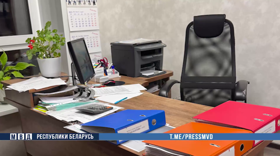 Почти 1,5 миллиона рублей украла на рабочем месте главбух организации в Осиповичском районе