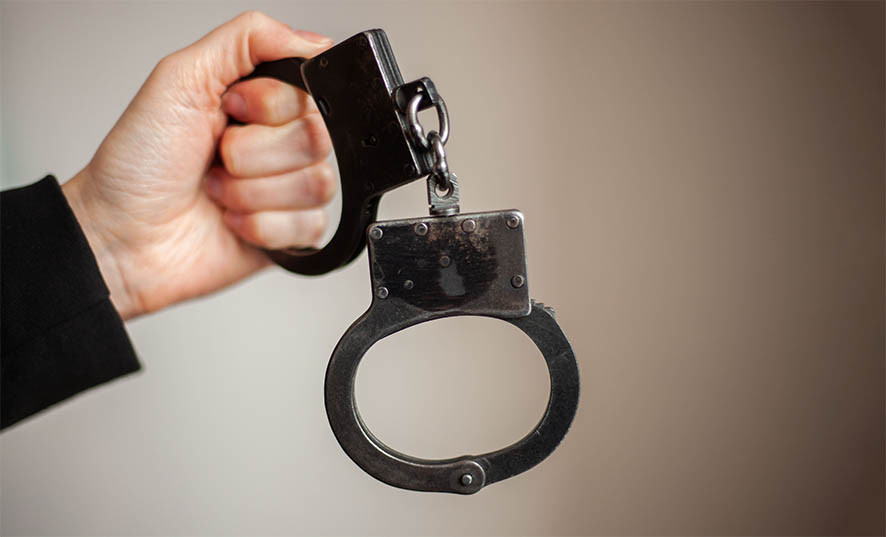 Учащихся колледжа задержали с двумя десятками готовых закладок особо опасного психотропа. За «товаром» они ездили в Бобруйск