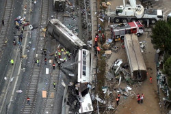 В Испании объявили трехдневный траур по жертвам железнодорожной катастрофы